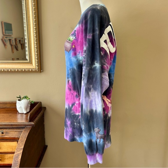 Disney Parks Hocus Pocus Sanderson Sisters “Tonight We Fly” Spirit Jersey M NWT - Picture 11 of 15